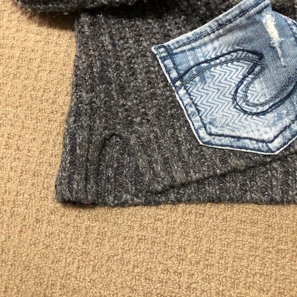 SOLD - Picture 3 of 5